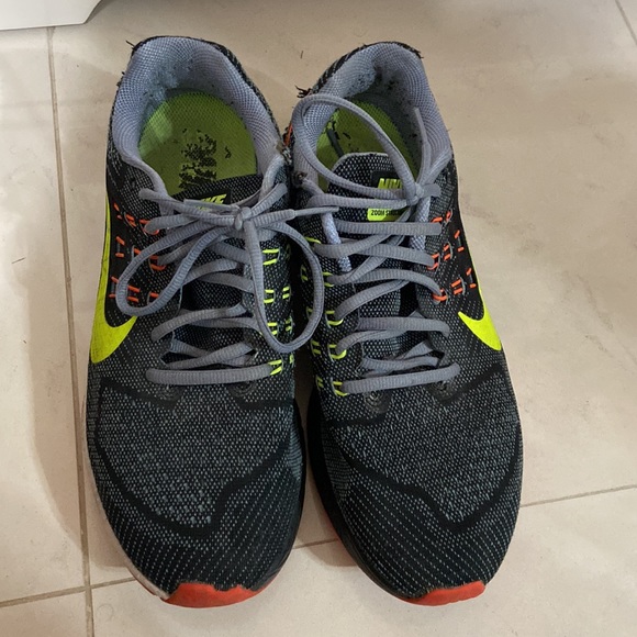 Men’s Nike Running Sneaker Zoom Structure 18 - Picture 2 of 5